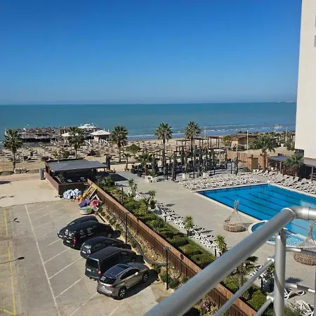 Arli's Seafront Durrës